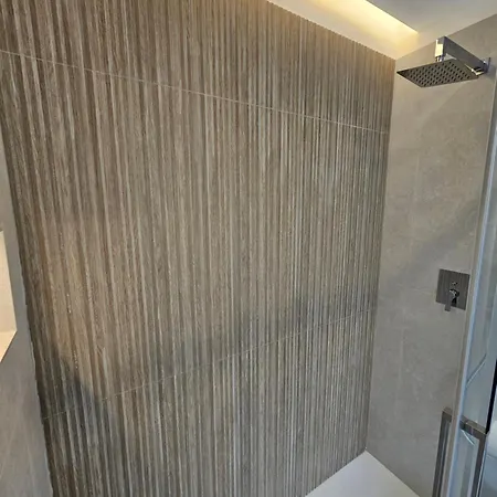 Affittacamere Nicolhouse 20 3*