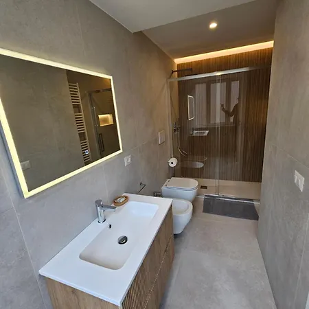 Nicolhouse 20 Affittacamere 3*