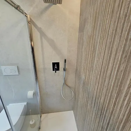 Affittacamere Nicolhouse 20 3*