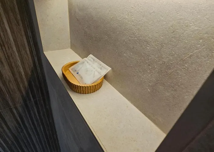 Nicolhouse 20 3* 巴里